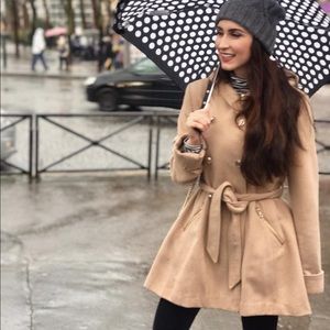 Jessica Simpson beige coat